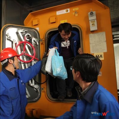 山河矿装矿用可移动式救生舱现场技术检验获得圆满成功