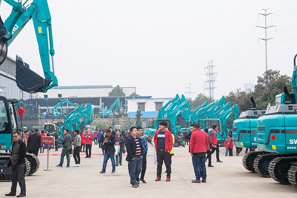 势不可挡，山河智能挖掘机湖南市场订货会创新高