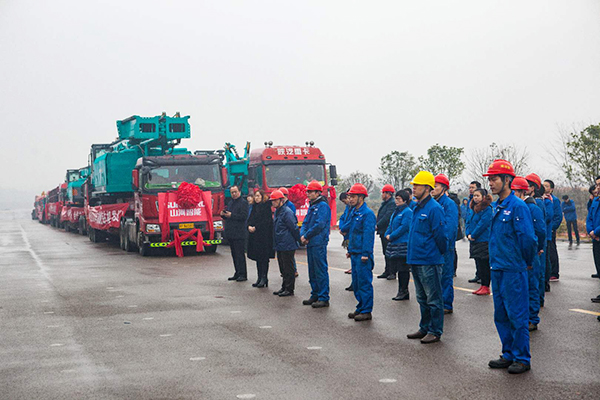 新年开门红！山河智能5000万装备批量发车