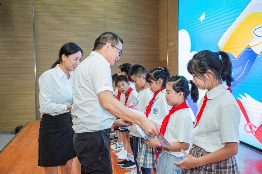 精准服务共建家园，解决刚需心怀感恩——山河智能首期职工子女暑期托管班圆满结班