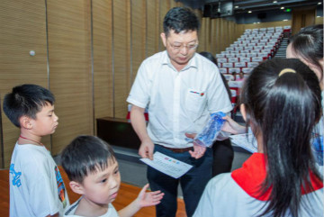 精准服务共建家园，解决刚需心怀感恩——山河智能首期职工子女暑期托管班圆满结班