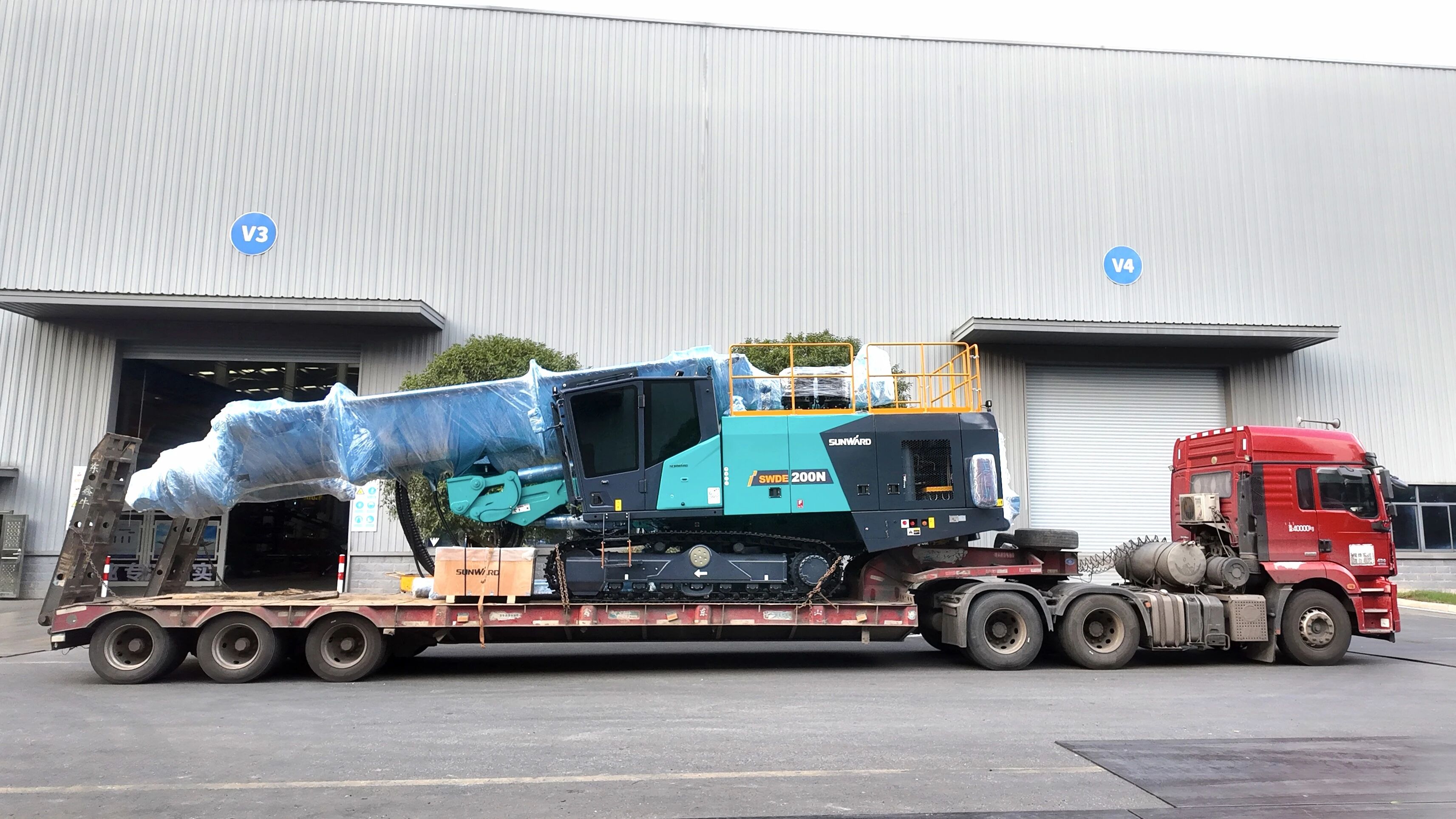 挑战高海拔高寒工况,山河智能臂式潜孔钻机登陆南美市场