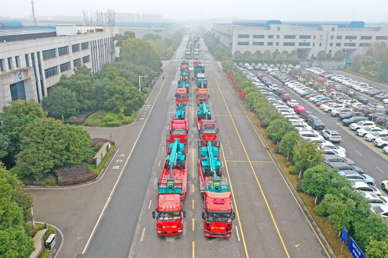 山河智能举行2026年正月系列发货仪式,过亿元设备奔赴全球