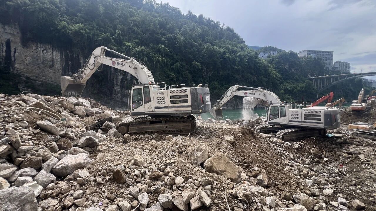 服务万里行 | 驰援抢险一线,山河特装驻场护航重庆彭水应急救援